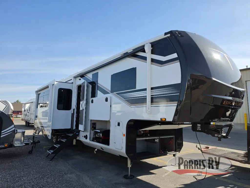 2026 Heartland Bighorn 40DB - Photo 2