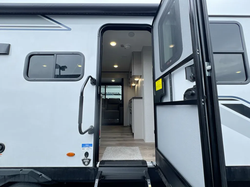 2026 Jayco Jay Feather 29QBH, Photos photo 4