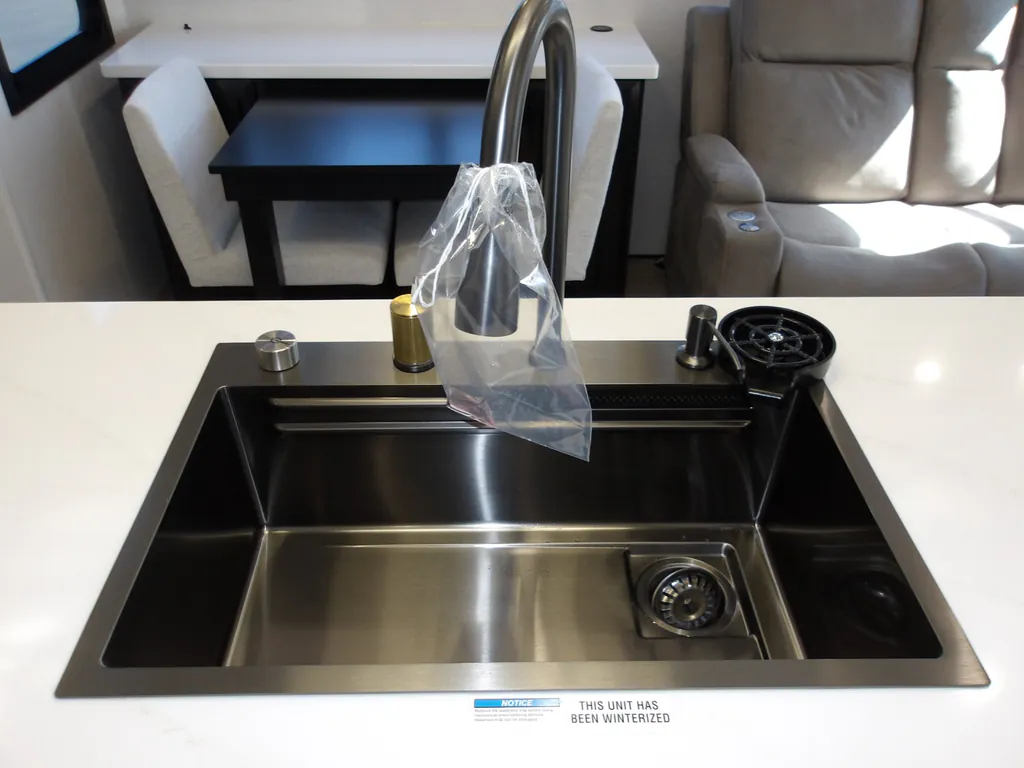 2027 Jayco Pinnacle 32RLTS, Photos photo 31