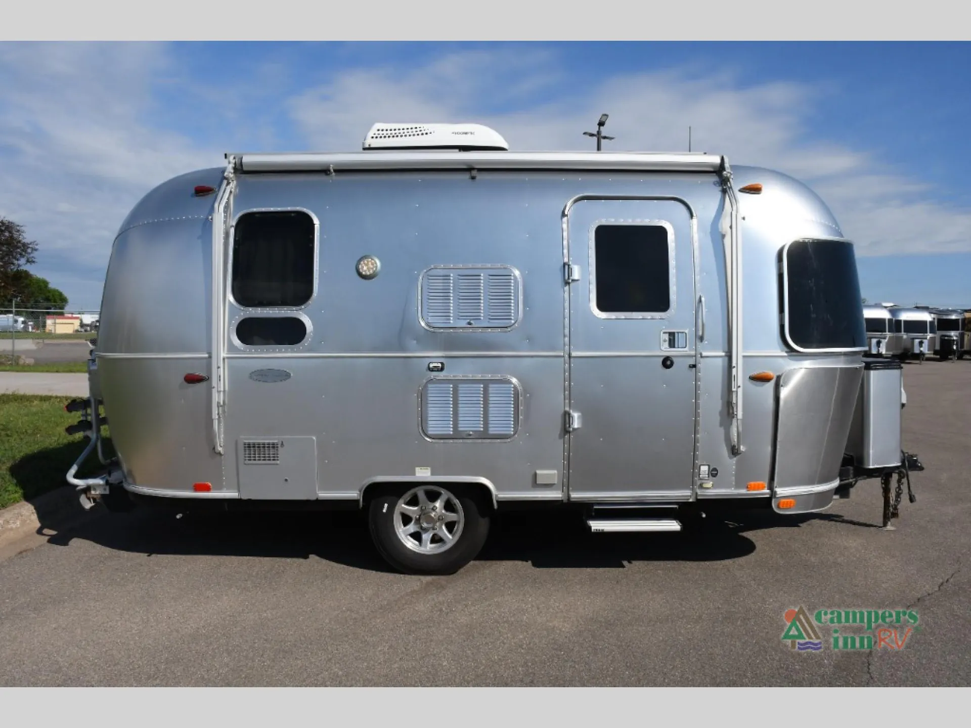 2019 Airstream Flying Cloud 19CB - Photo 3