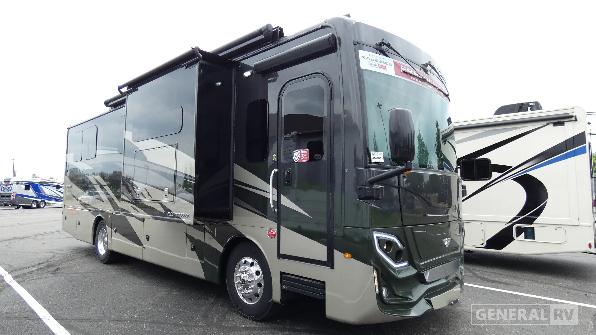 2026 Fleetwood Frontier 33TL - Photo 2
