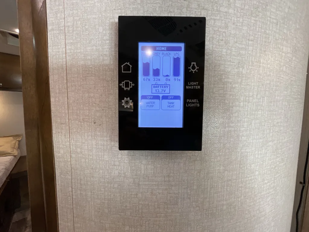 2019 Tiffin Wayfarer 24 TW, Photos photo 25