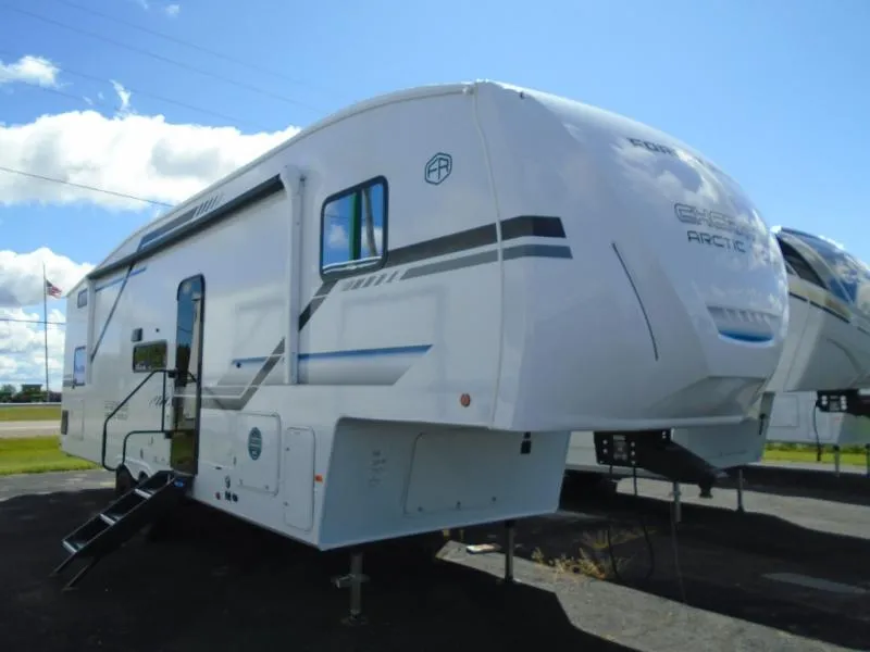 2026 Forest River Cherokee Arctic Wolf 285OPT - Photo 2