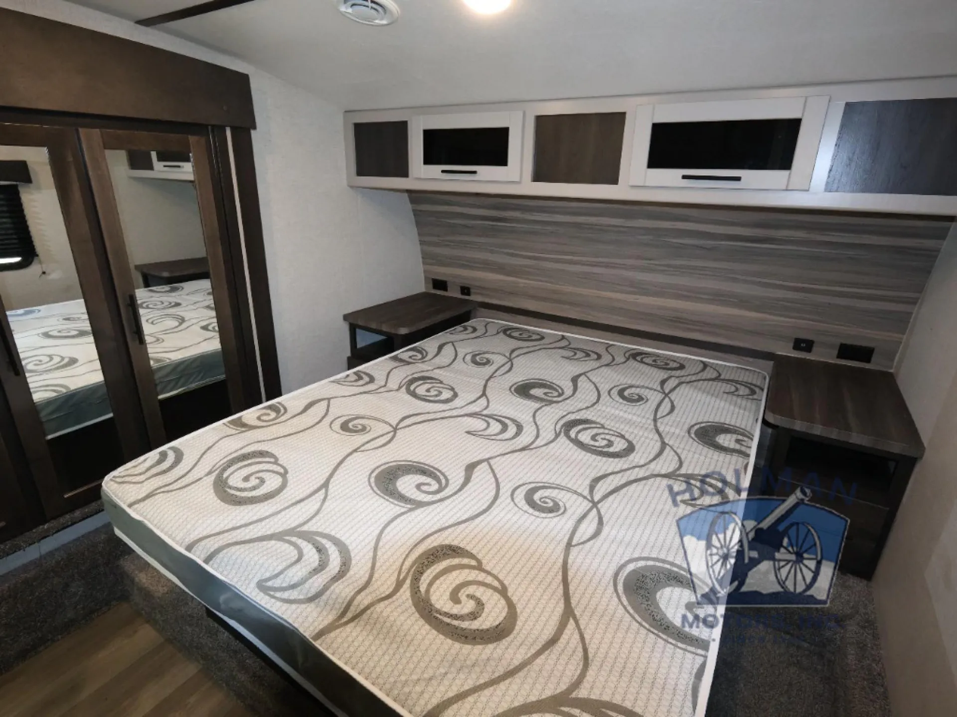 2021 CrossRoads Cruiser 32BH - Photo 4