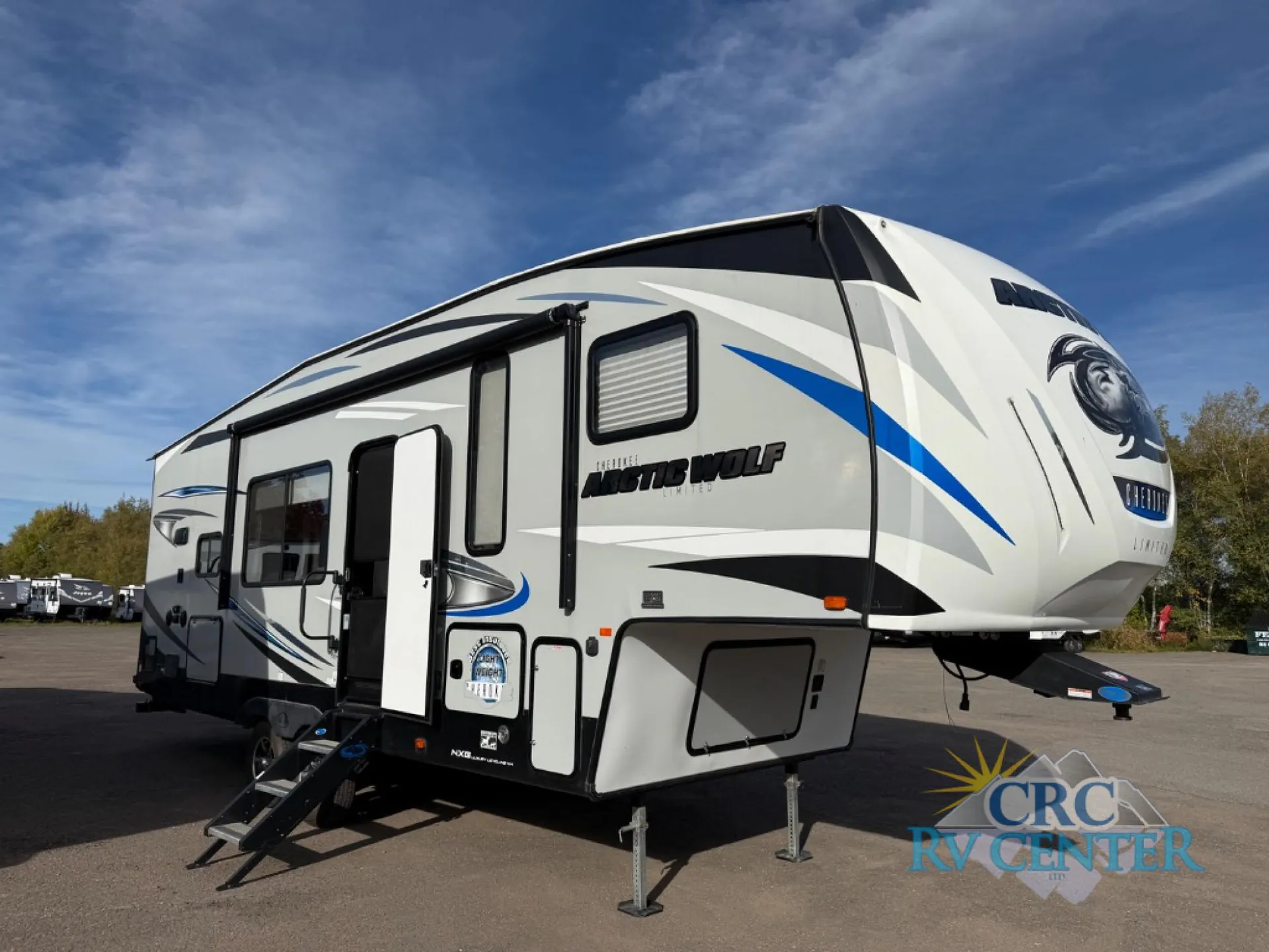 2020 Forest River Cherokee Arctic Wolf 245RK4 - Photo 2