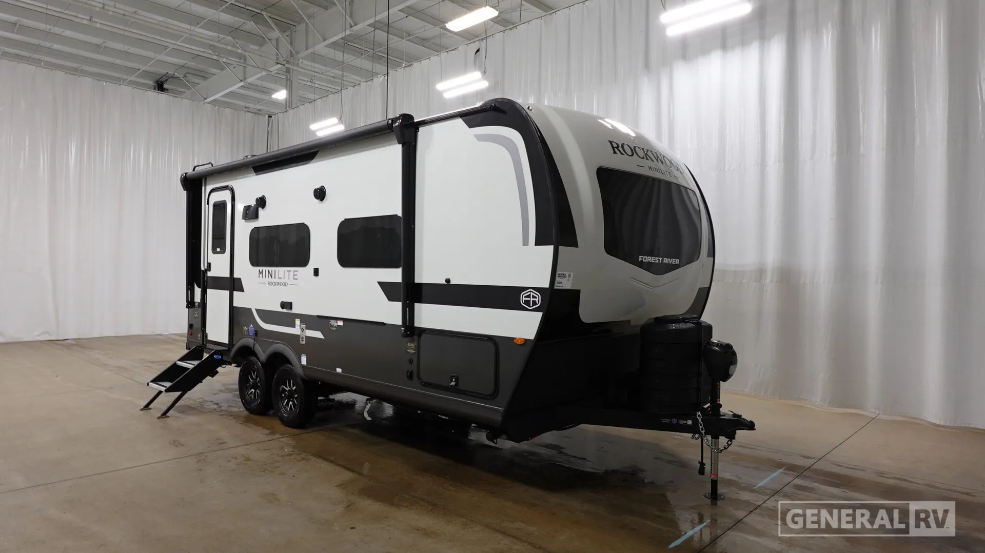 2026 Forest River Rockwood Mini Lite 2109S - Photo 2