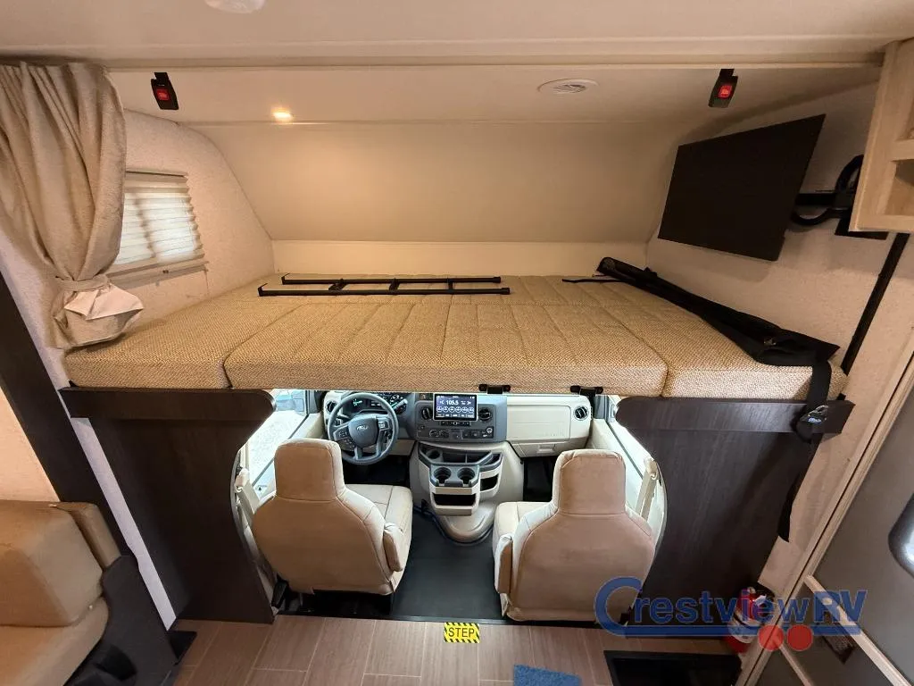 2027 Winnebago SunCruiser 28MB - Photo 4