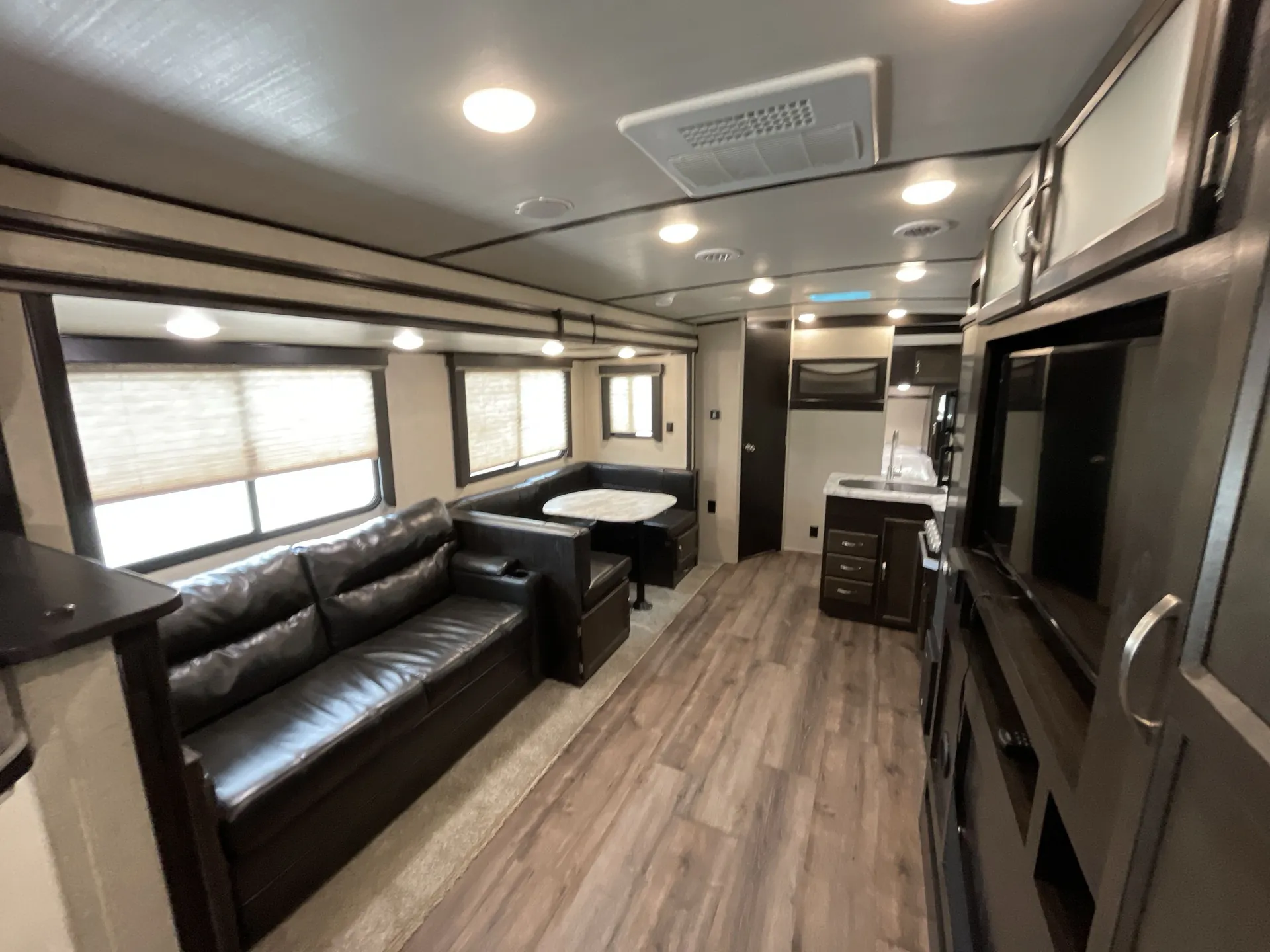 2020 Coachmen Spirit Ultra Lite 2963BH — living area main