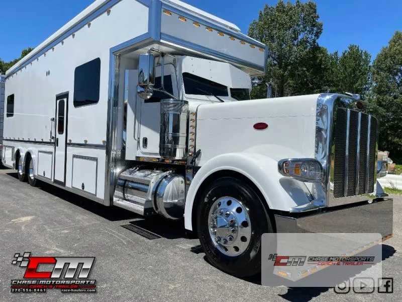 2022 5150 Customs Peterbilt 389 Used    Rear Bedroom Motorhome - Main photo