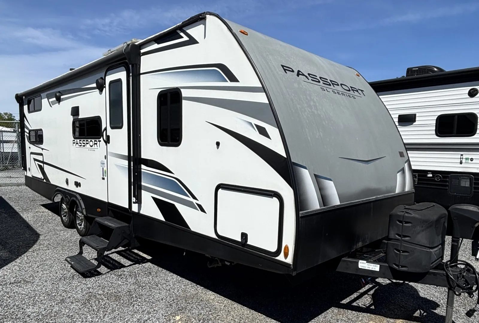 2022 Keystone Passport SL 268BH - Photo 2