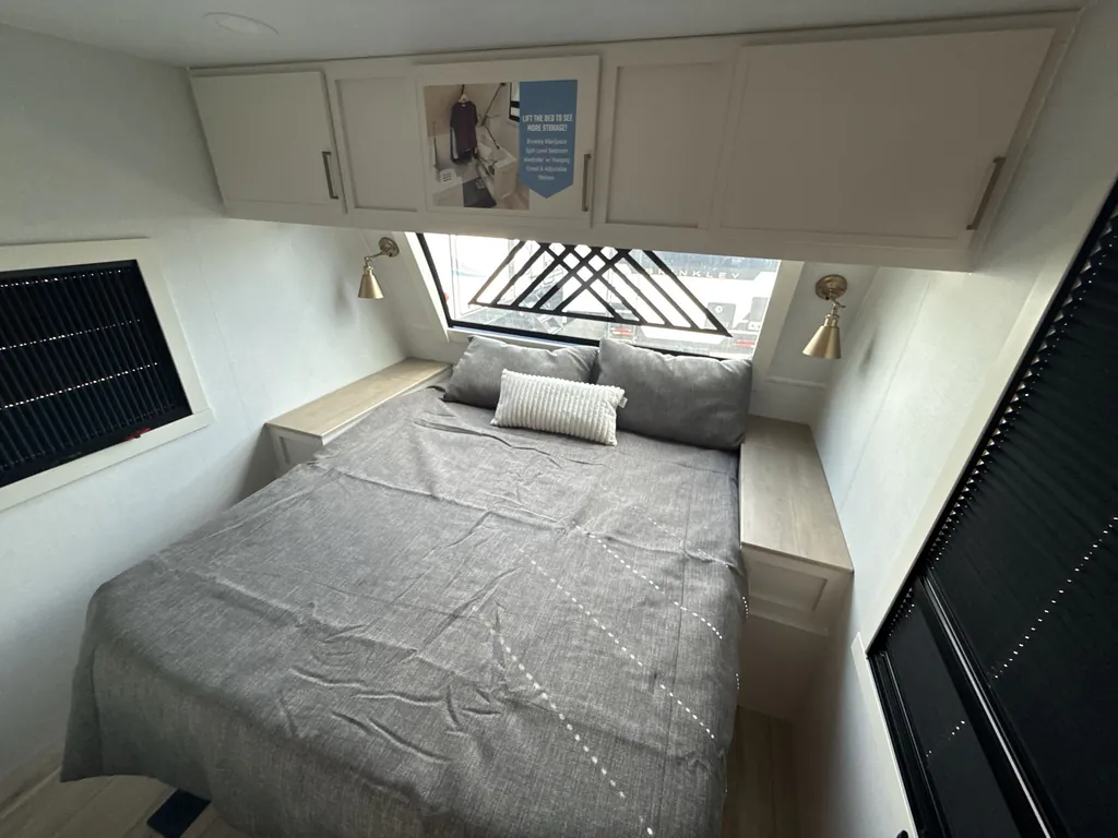 2026 Brinkley Model I 280, Photos photo 31