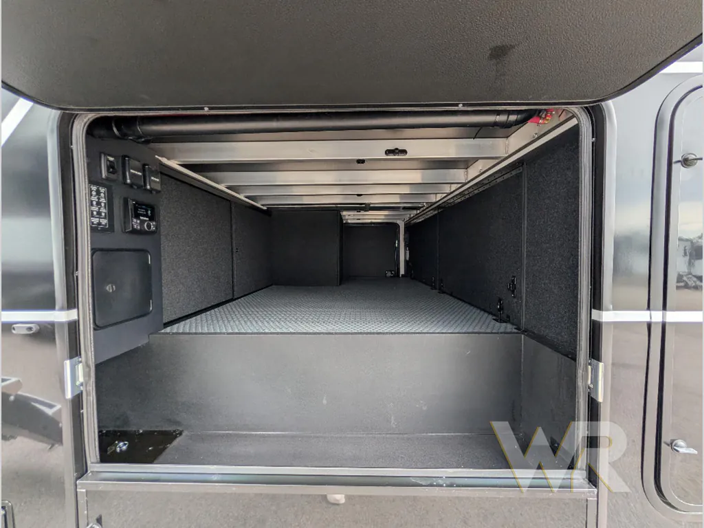 2027 Brinkley Model G 3970, Photos photo 3