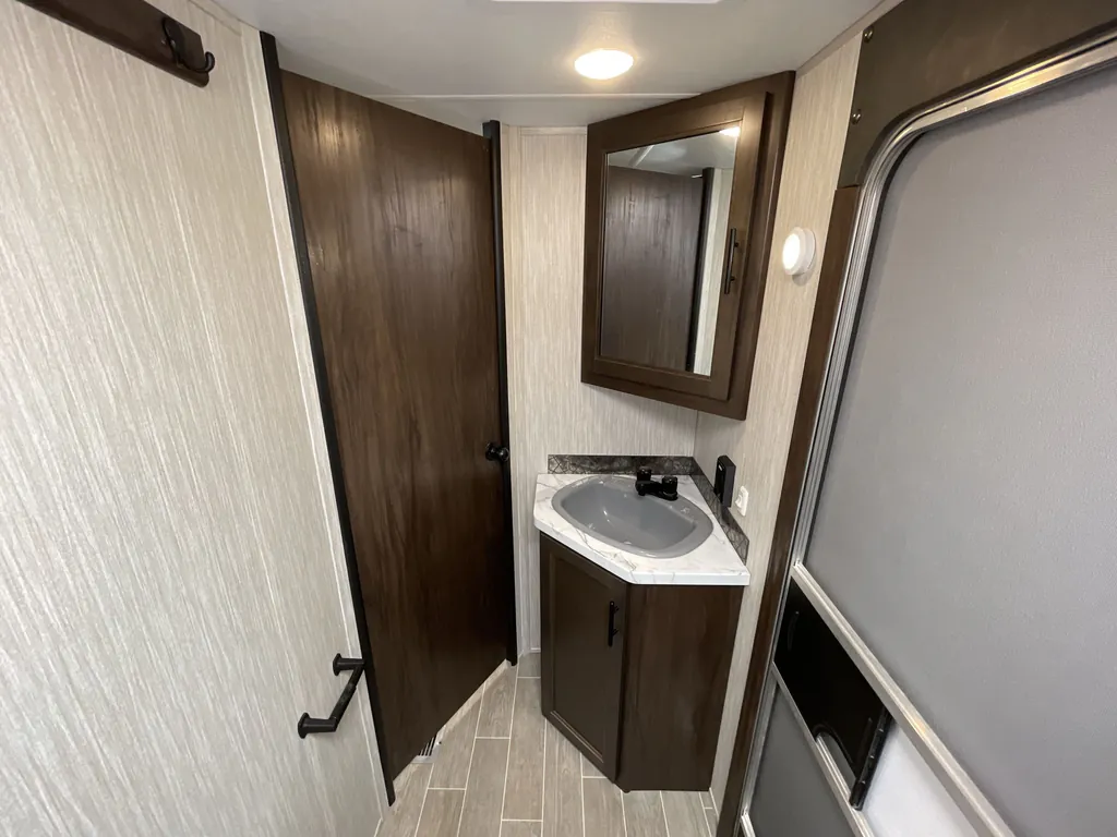 2021 Forest River Cherokee 274BRB, Photos photo 18