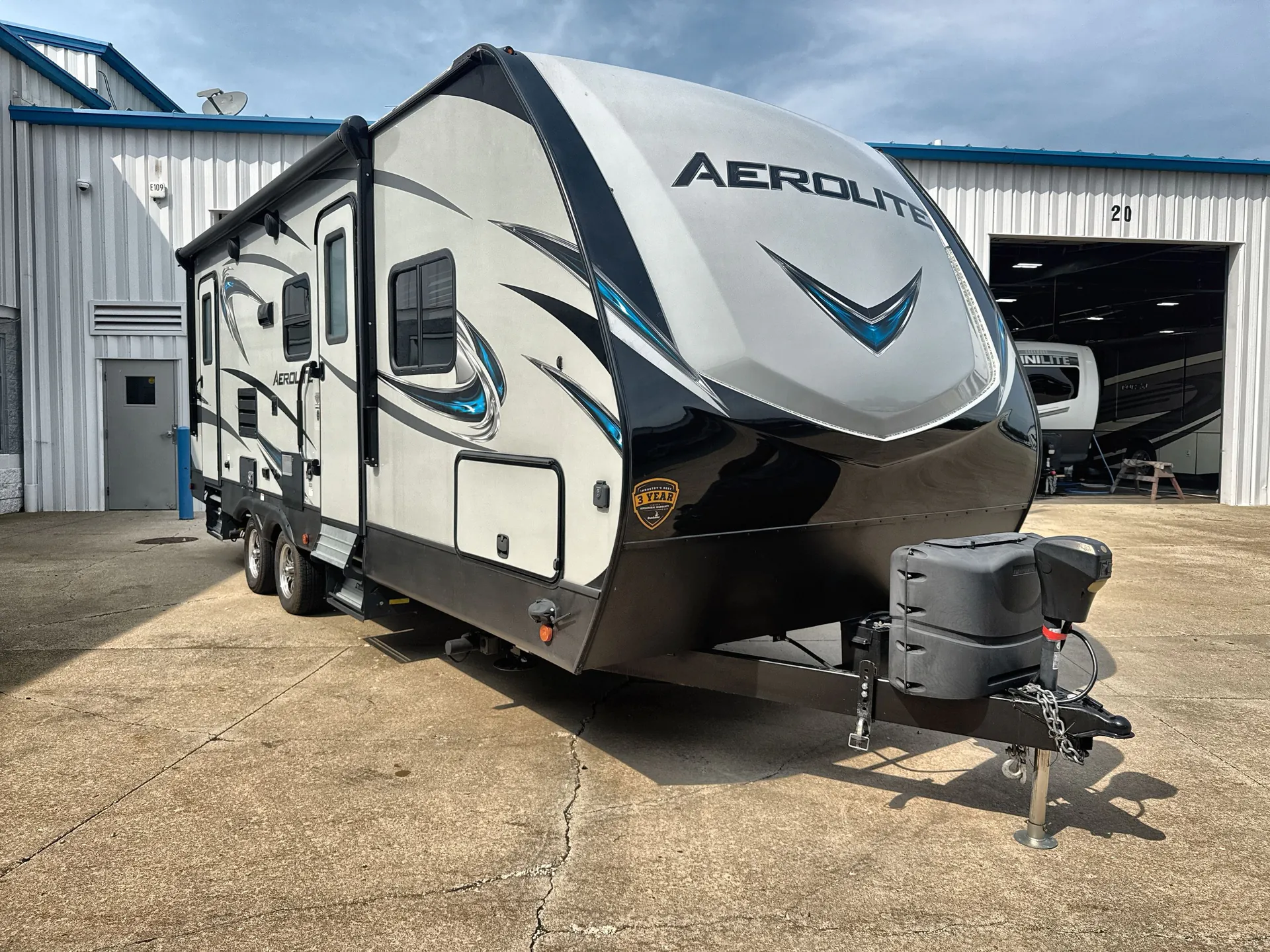 2018 Dutchmen Aerolite 2423BH - Photo 2