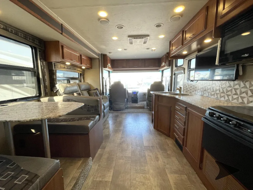 2017 Jayco Alante 31V, Photos photo 14