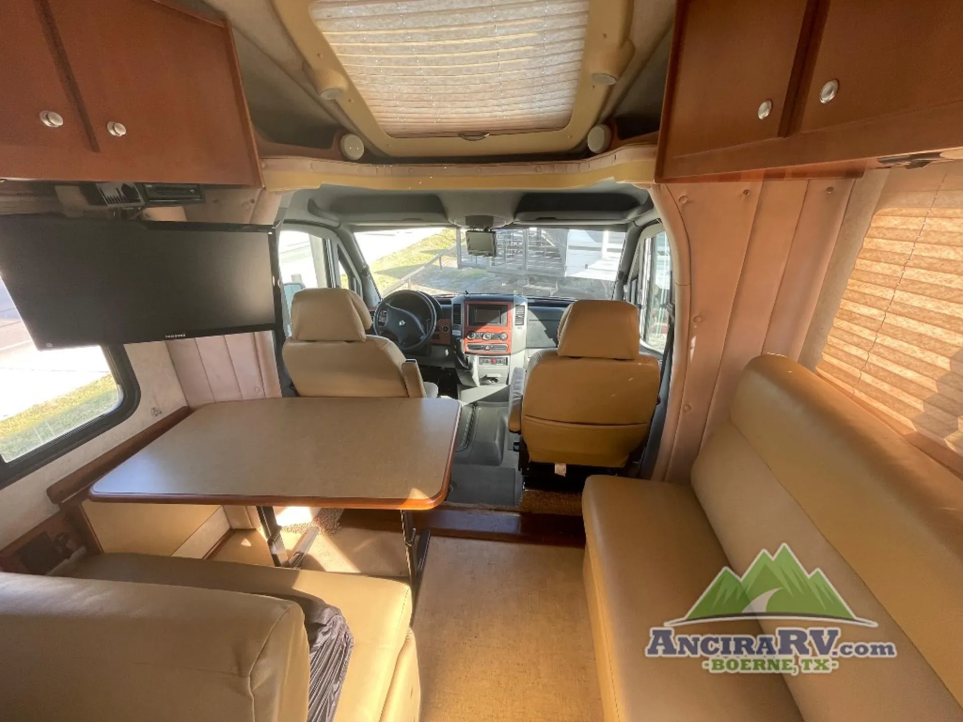 2010 Winnebago View 24D - Photo 3