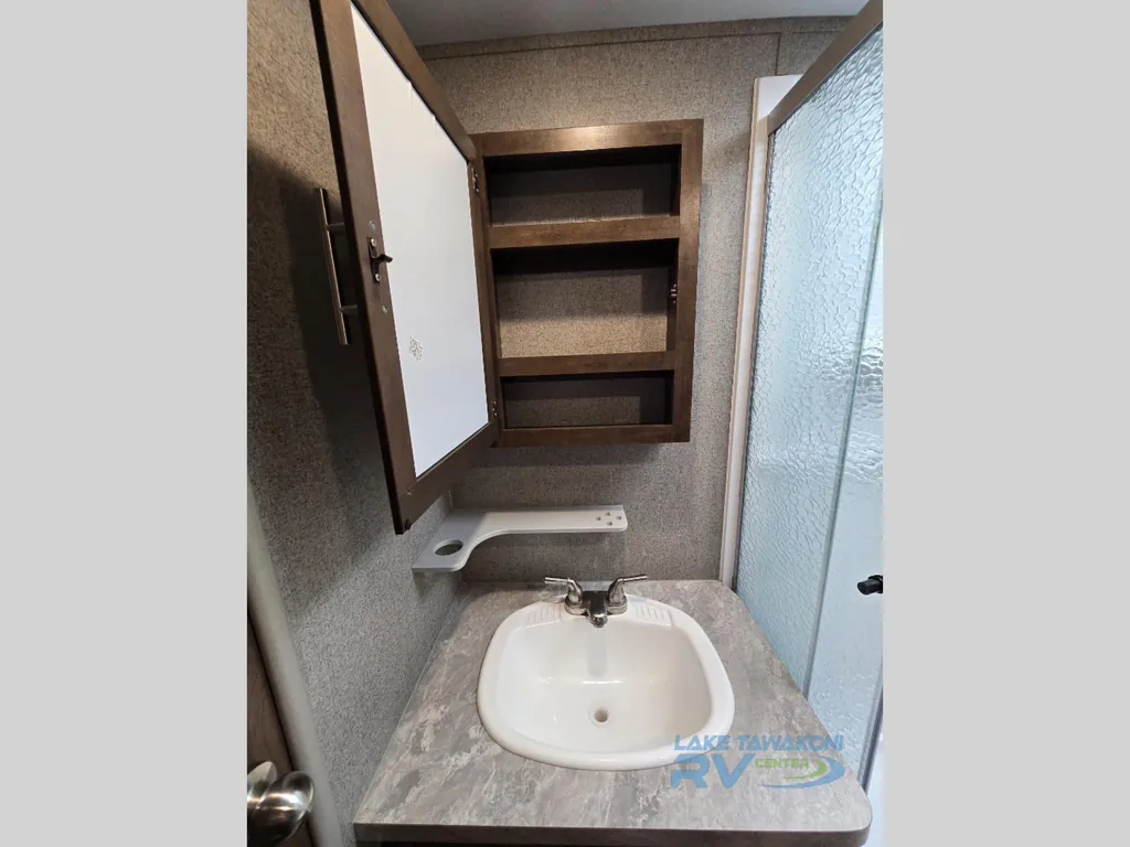 2020 Forest River Rockwood Ultra Lite 2902SW, Photos photo 33