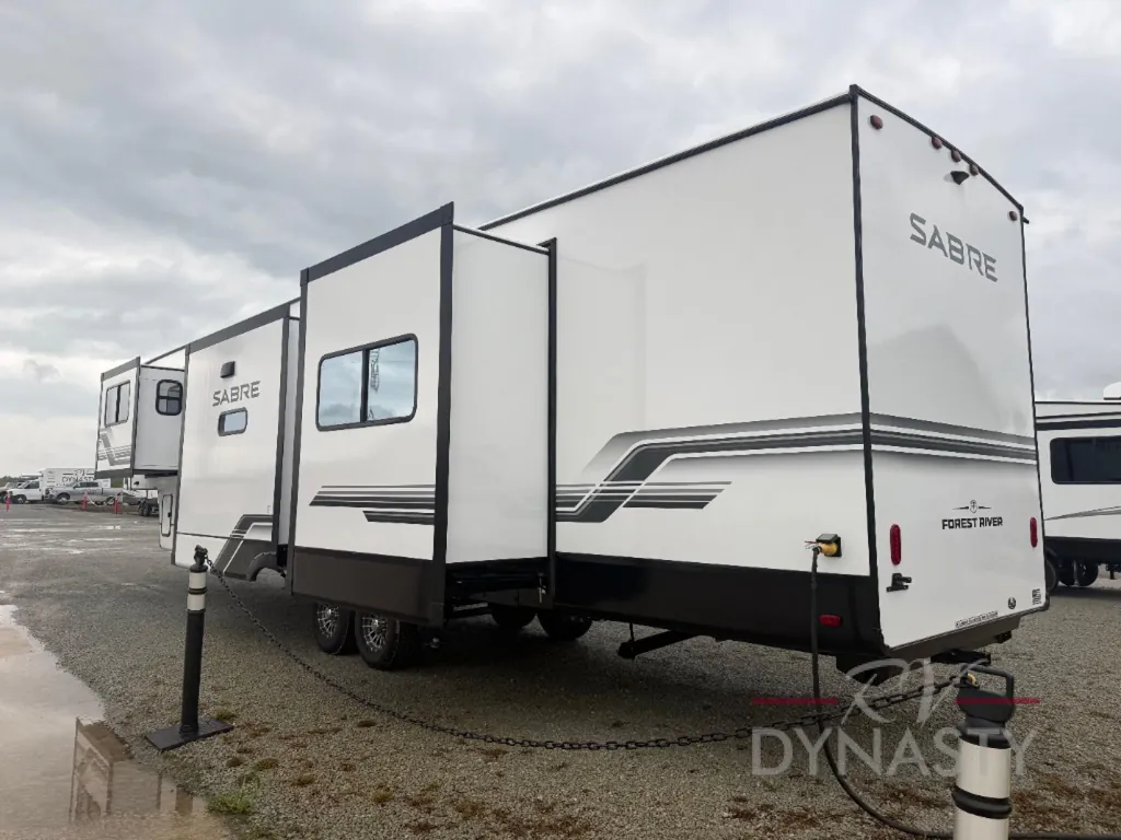2027 Forest River Sabre 37FLH, Photos photo 6