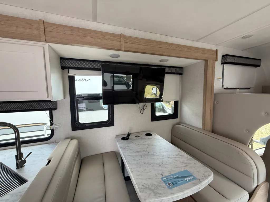 2026 Thor Motor Coach Freedom Elite 31FE, Photos photo 20