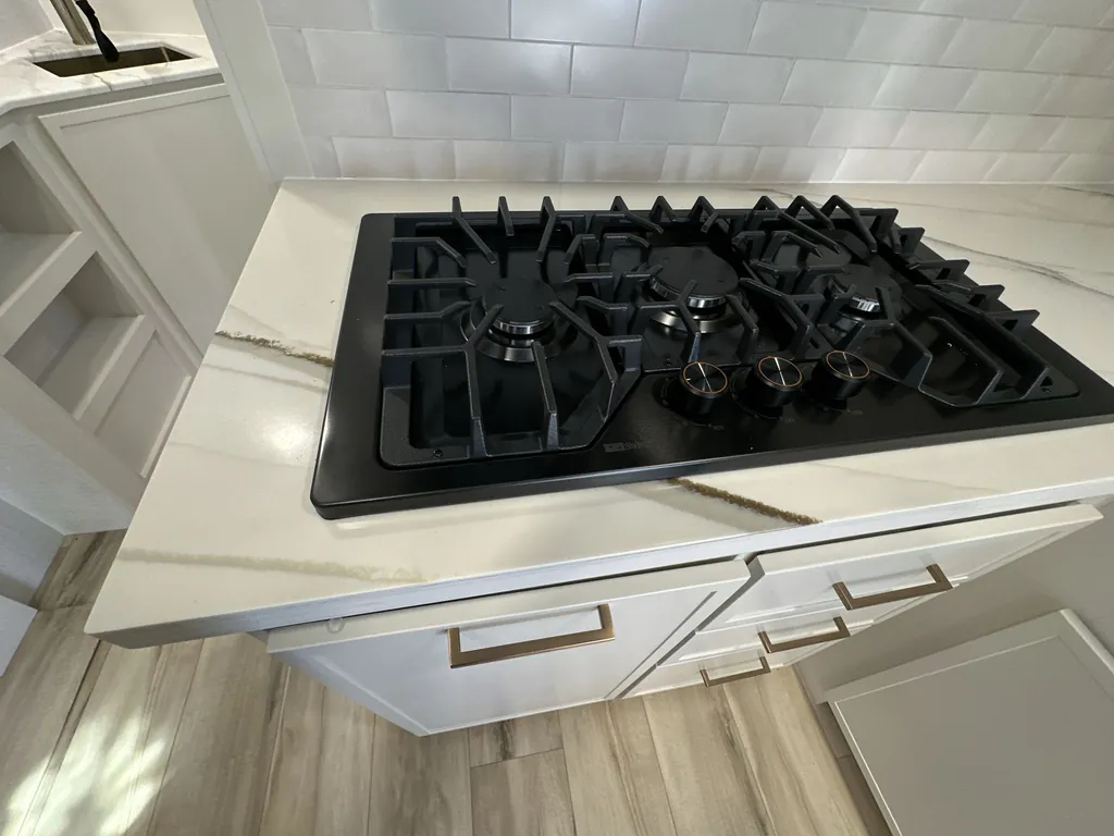 2026 Brinkley Model I 294, Photos photo 13