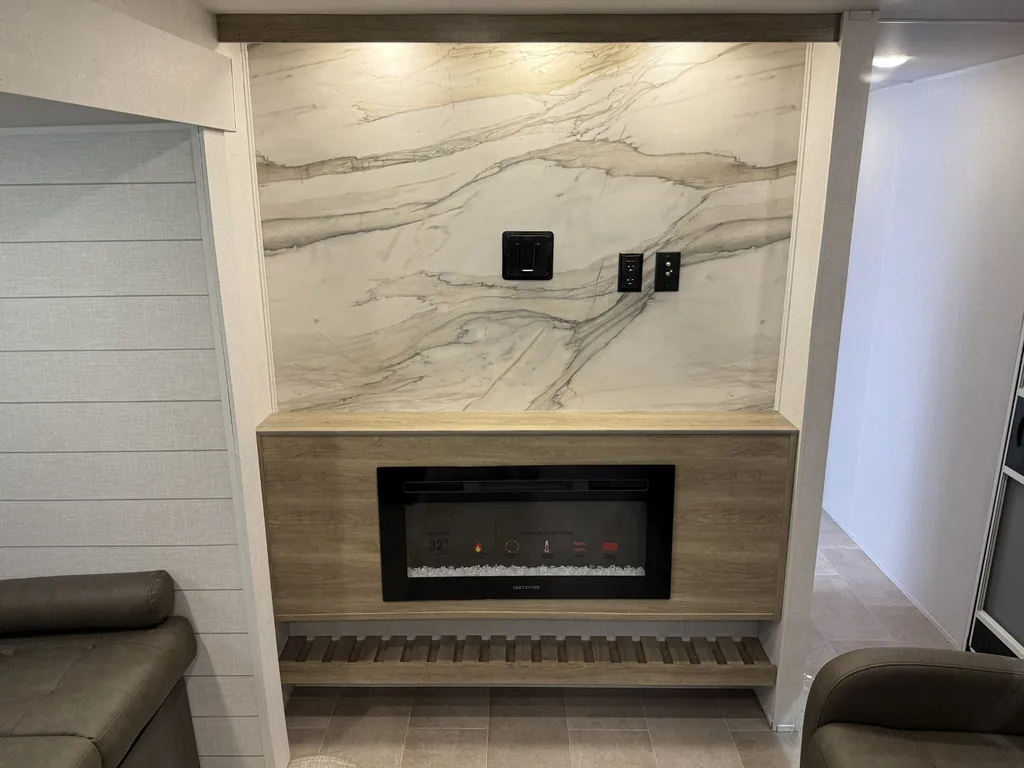 2026 Forest River Airelume 270, Photos photo 16