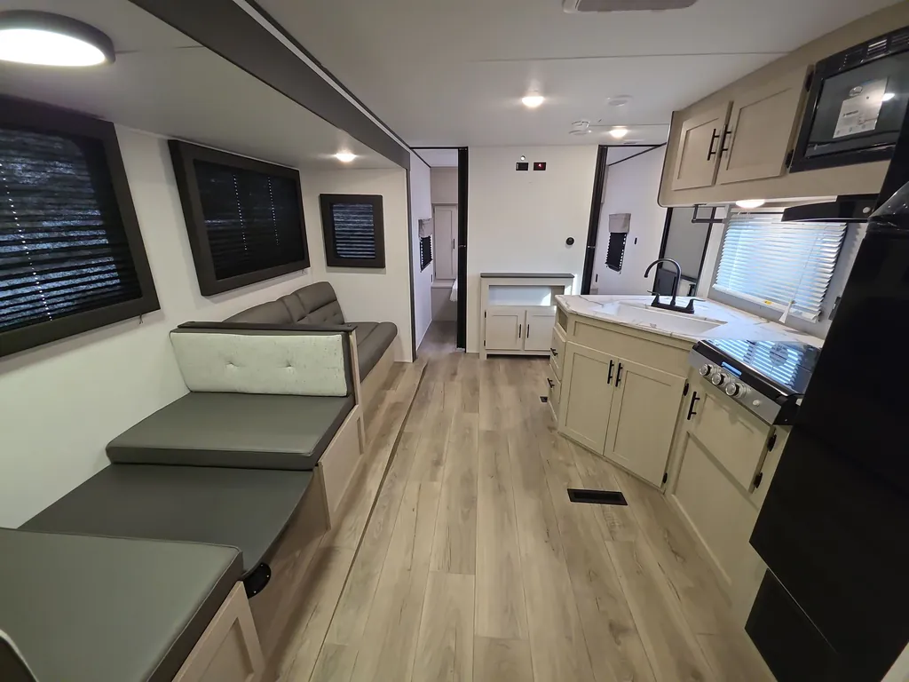 2026 Shasta RVs i-5 Edition 532BEDS, Photos photo 20
