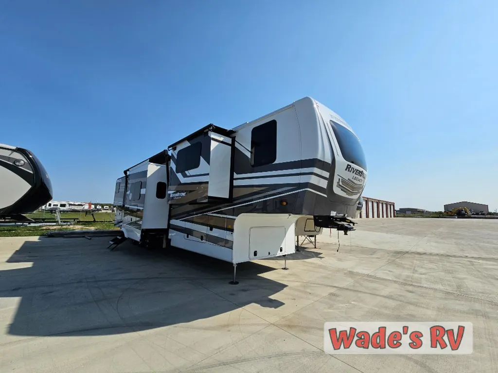 2025 Forest River RiverStone 425FO, Photos photo 10