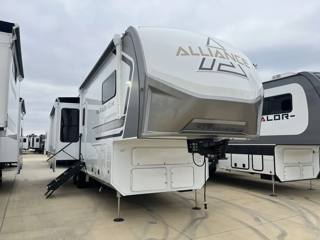 2026 Alliance RV Paradigm 312RK - Photo 2