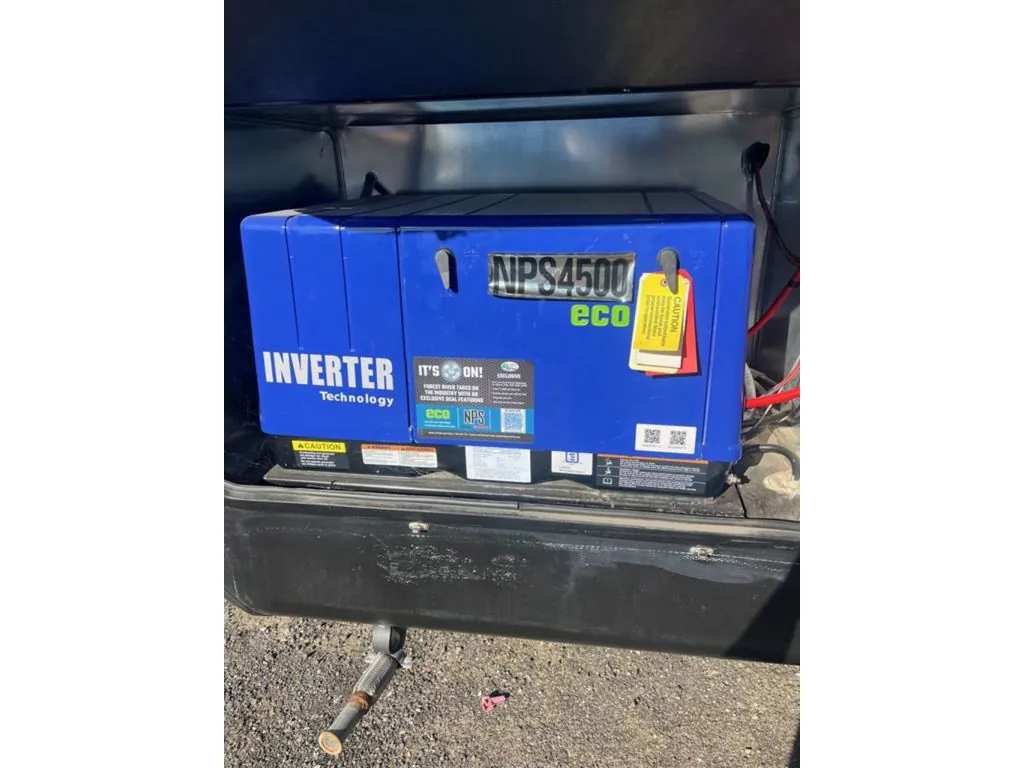 2022 Forest River Vengeance Rogue 26V — Photo 6
