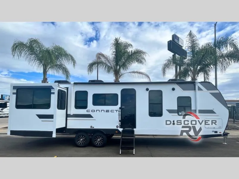 2027 KZ Connect 312RE - Photo 2