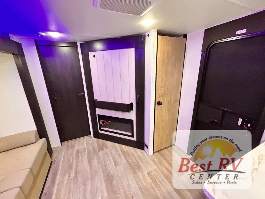 2027 Forest River Cherokee Grey Wolf 26KF, Photos photo 62