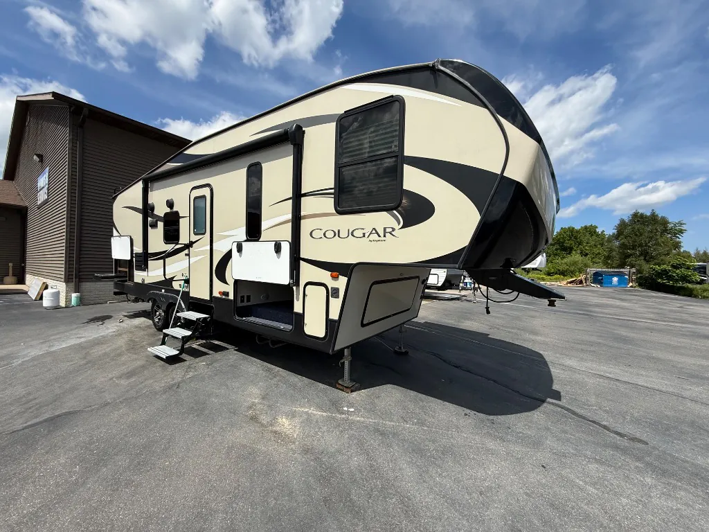 2018 Keystone RV Cougar Half-Ton Series 25RES - Photo 2