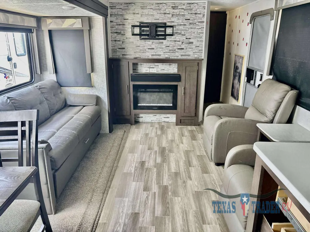2020 Forest River Wildwood 27RKS, Photos photo 5