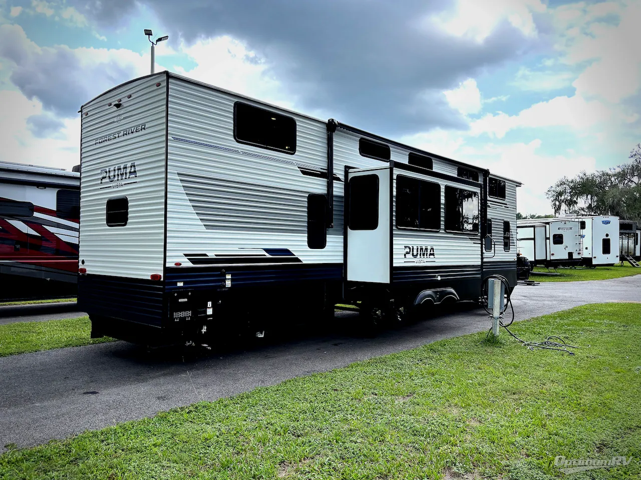 2027 Forest River Puma Vista 421LFT - Photo 3