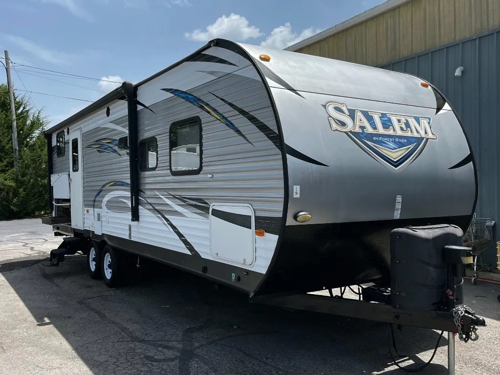 2017 Forest River Salem 27DBK
