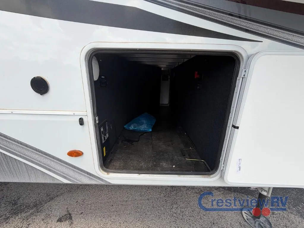 2023 Grand Design Solitude 380FL - Photo 4