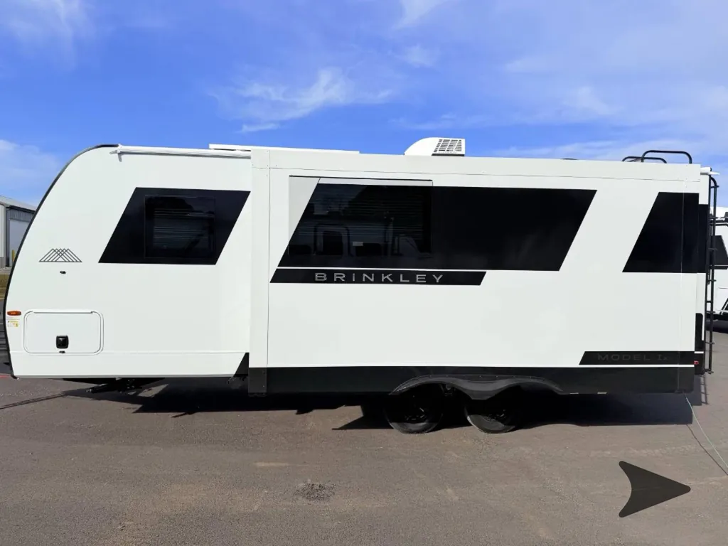 2026 Brinkley Model Ix 23X, Photos photo 4