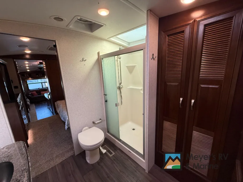 2017 Jayco Pinnacle 36FBTS, Photos photo 24