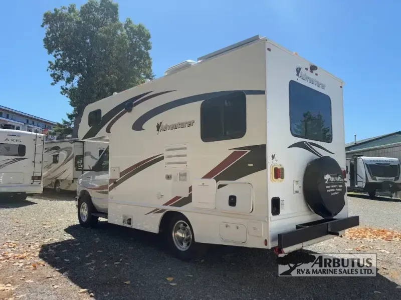 2015 Adventurer Manufacturing Inc. ADVENTURER Used   Manufacturing Inc. ADVENTURER 19 RD - Photo 4