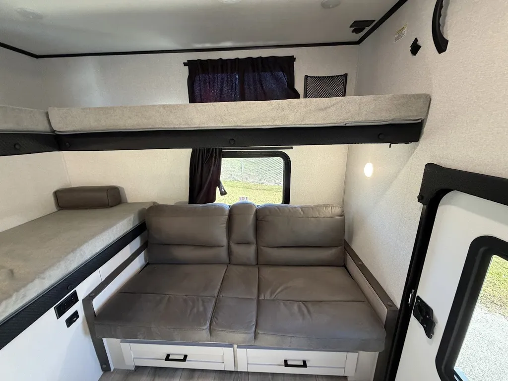 2026 Jayco Jay Feather 29QBH, Photos photo 42