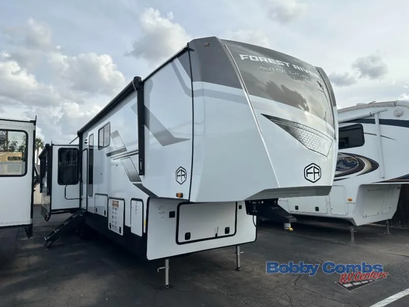 2026 Forest River Sandpiper 3900HBLR - Photo 3