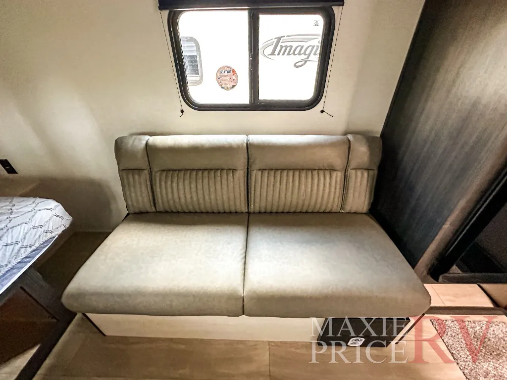 2027 Shasta RVs Compact 17DB - Photo 4