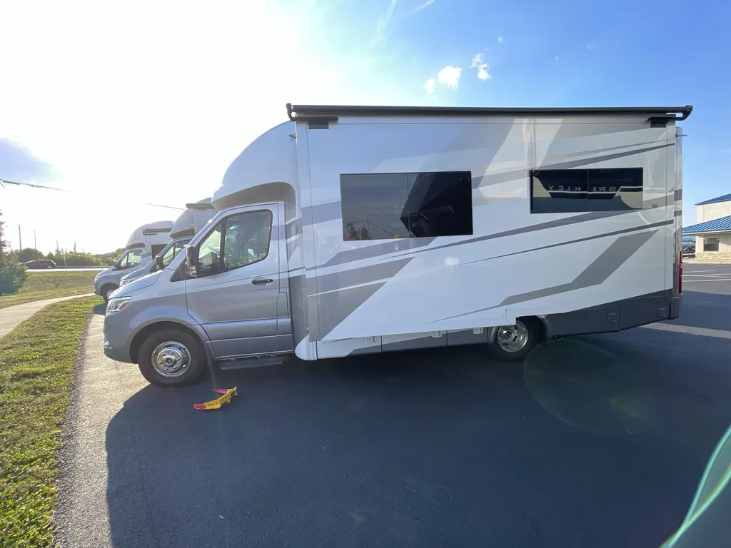 2026 Tiffin Wayfarer 25 XRW, Photos photo 9