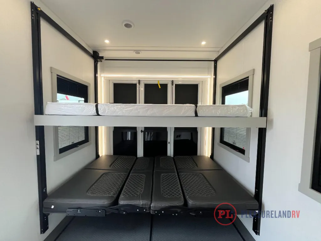 2026 Brinkley Model G 3970, Photos photo 12