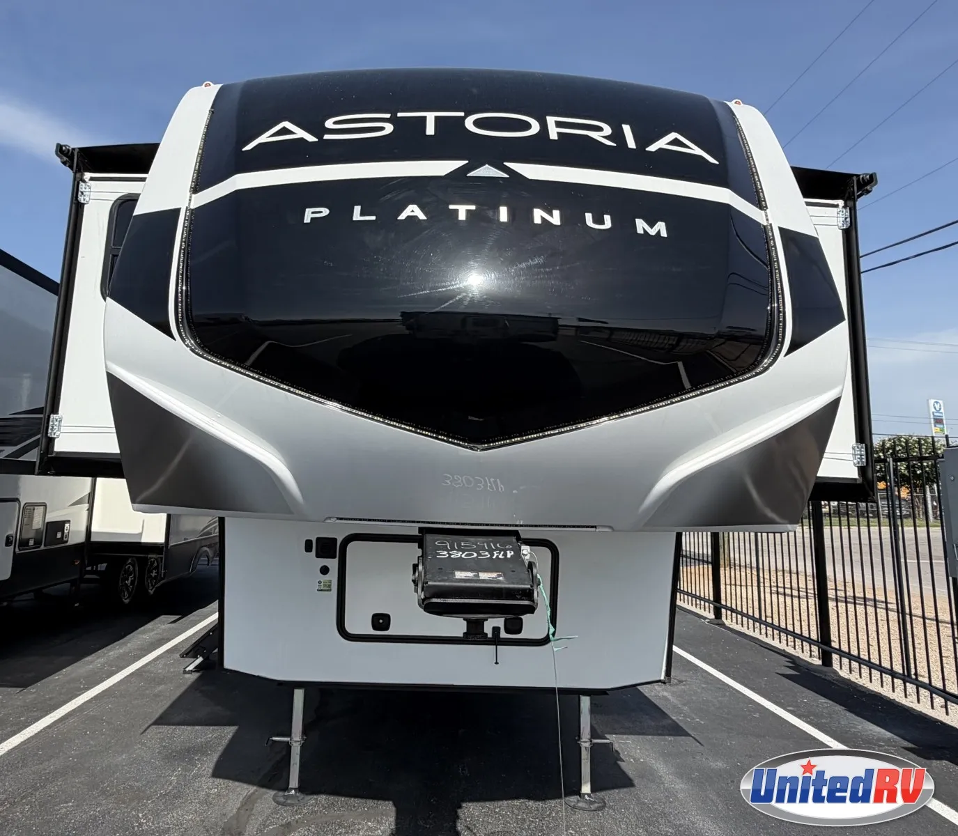 2025 Dutchmen Astoria 3803FLP - Photo 3