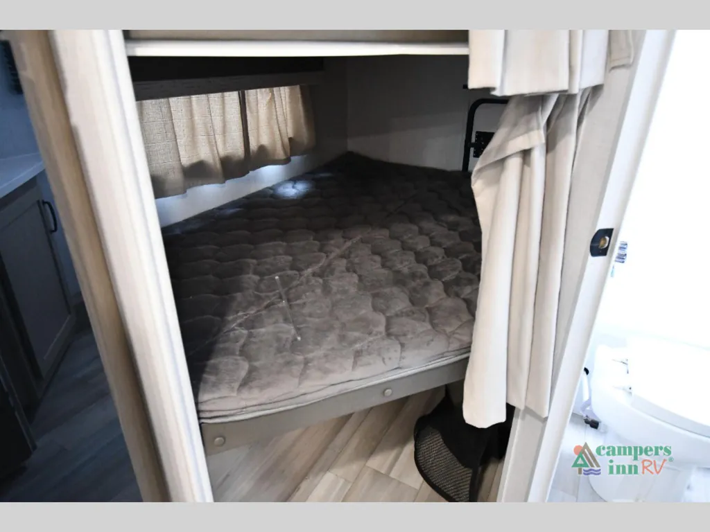 2024 Forest River Flagstaff Micro Lite 25BRDS, Photos photo 40
