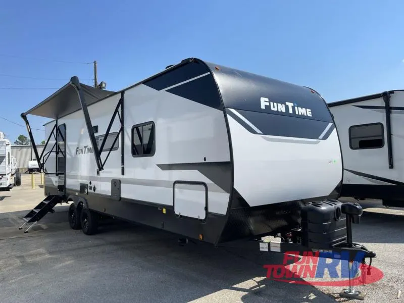 2026 CrossRoads RV Fun Time 26RB - Main photo