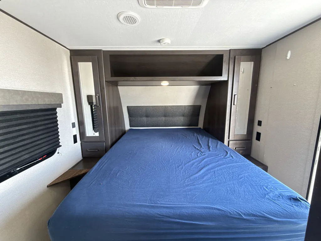 2023 Grand Design Transcend Xplor 321BH, Photos photo 17