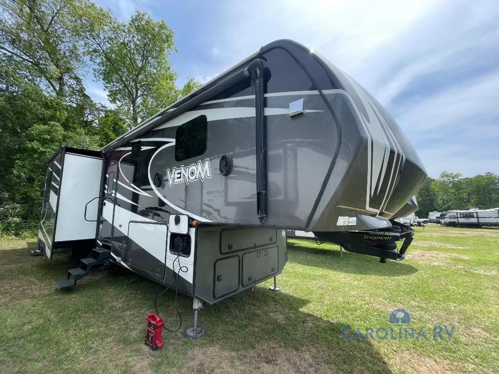 2018 KZ Venom 3911TK - Main photo