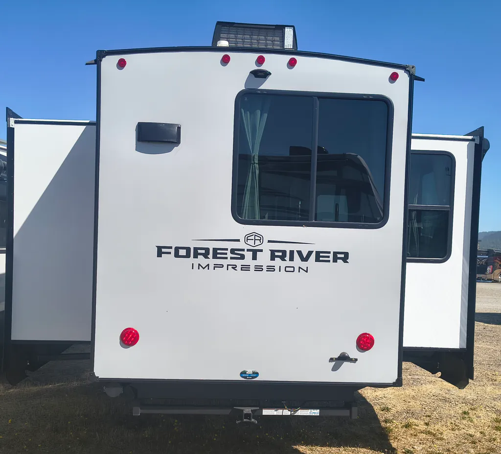 2027 Forest River Impression 360MYR, Photos photo 6